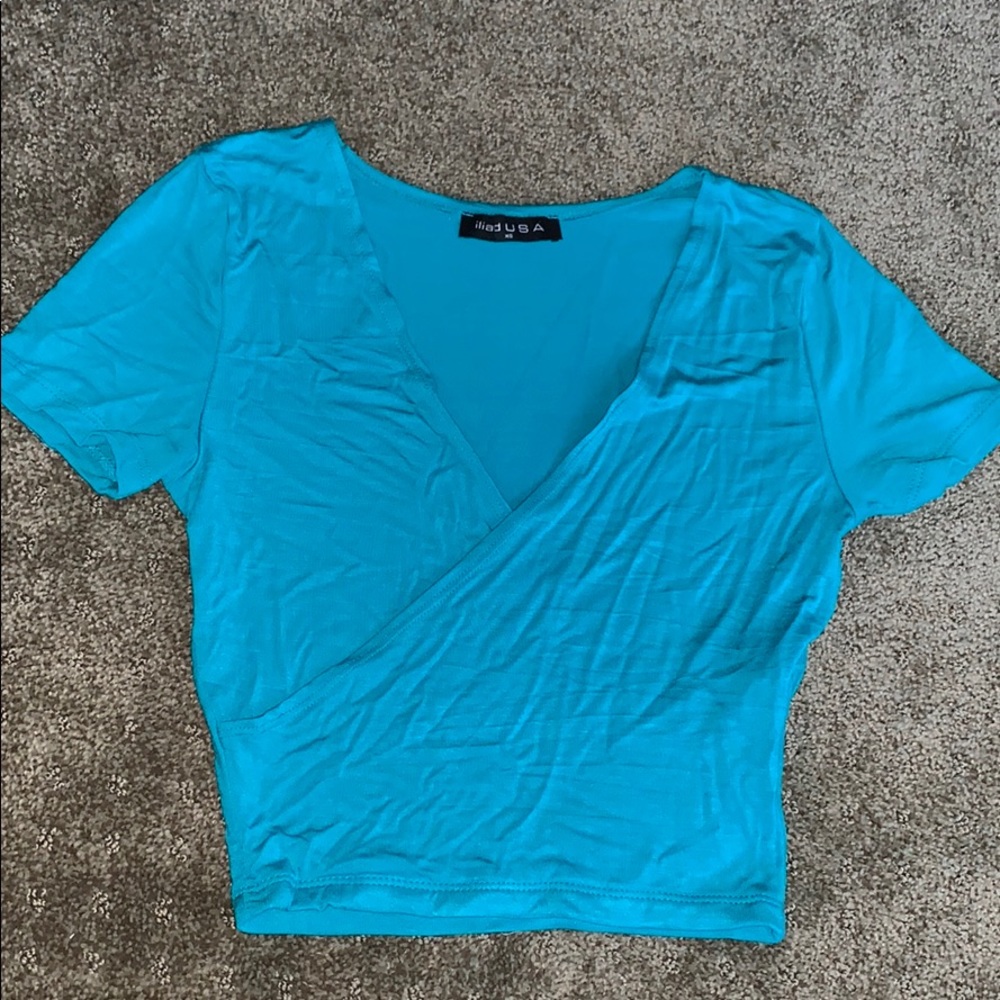 Short sleeve crop top